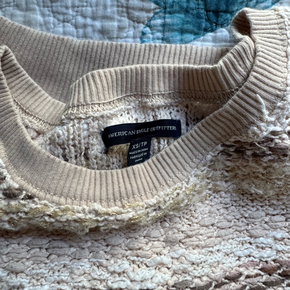 American Eagle Sweater